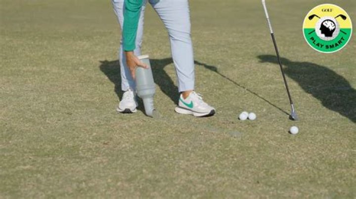 Do you play better golf if you walk?