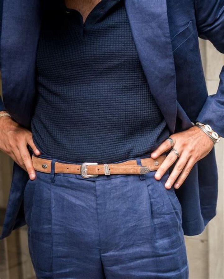 Do you wear a belt with golf shorts?
