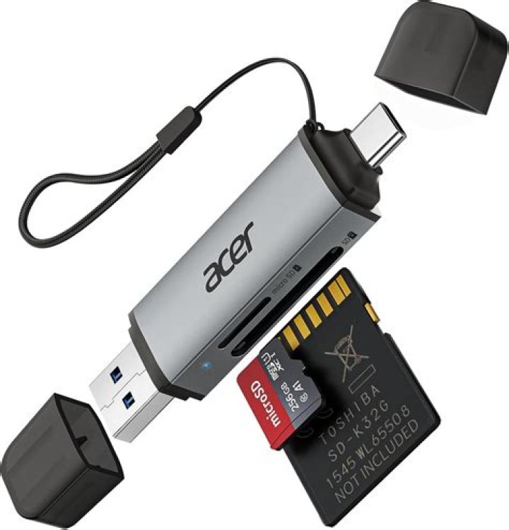 Does Acer Aspire have SD card slot?