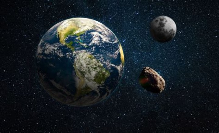Does Earth have 3 moons?