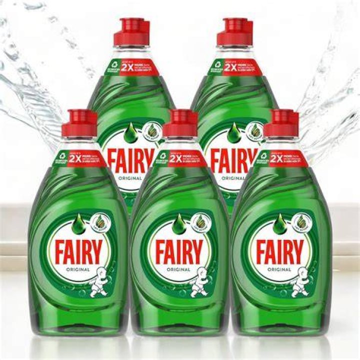 Does Fairy Liquid get rid of fleas?
