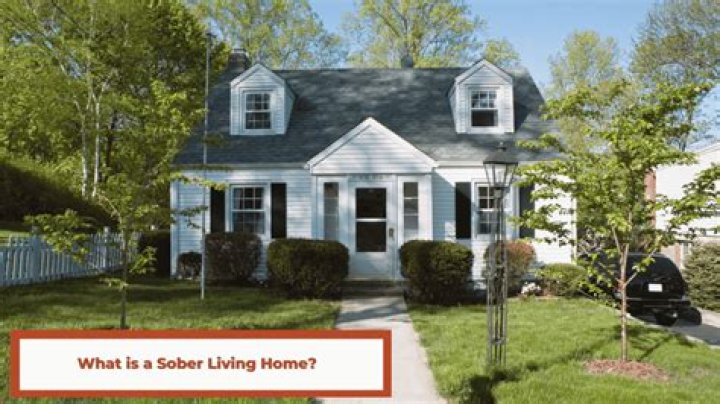 Does House stay sober?