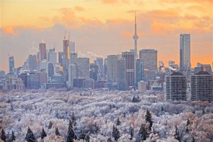 Does it snow in Canada?