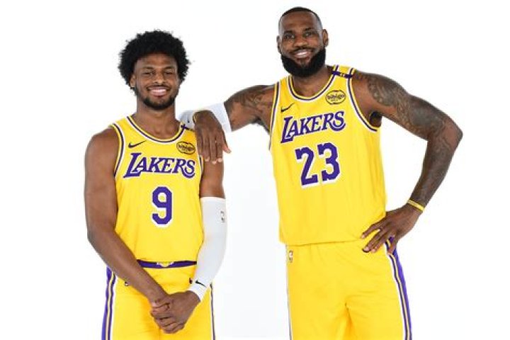 Does LeBron play with Bronny?