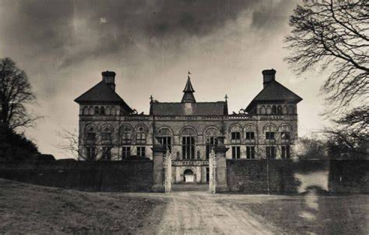 Does Michael Owen own Soughton Hall?