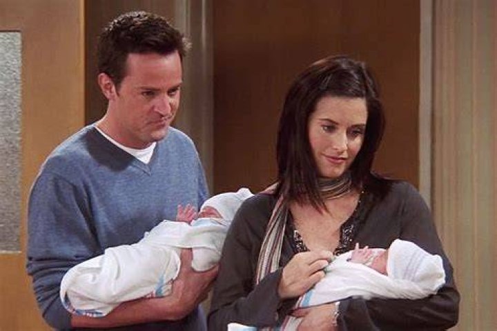 Does Monica Aldama have kids?