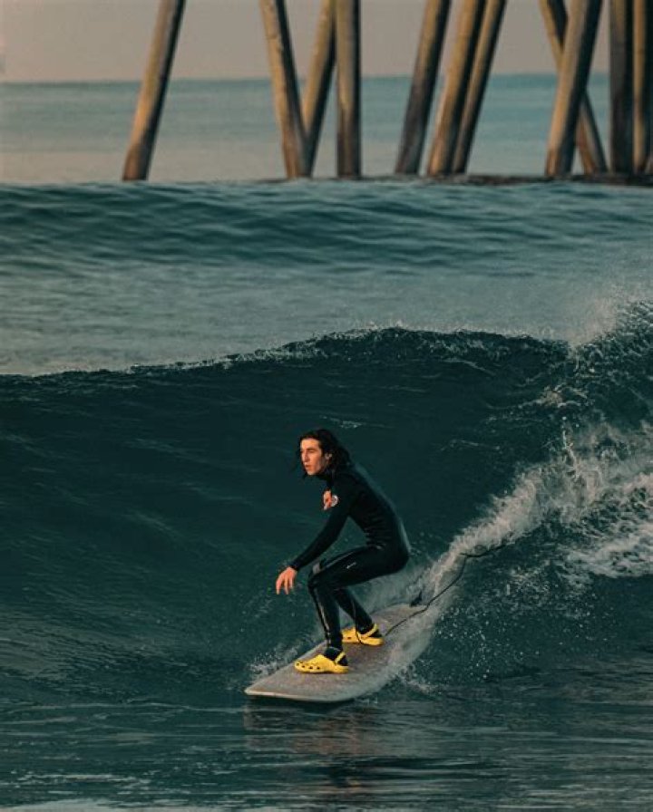 Does surfing improve posture?
