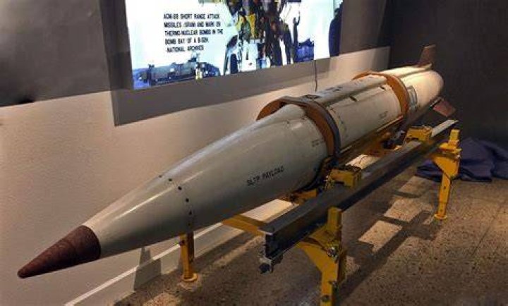 Does Taiwan have nuclear weapons?