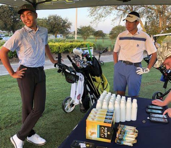Does TaylorMade sponsor junior golfers?