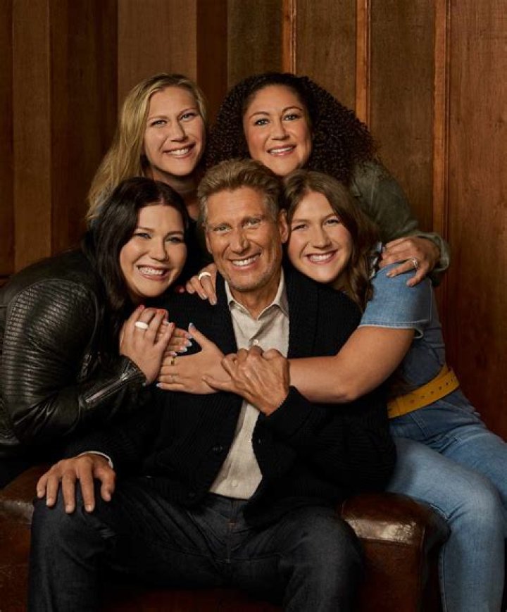 Does Teresa end up with James or Guero?