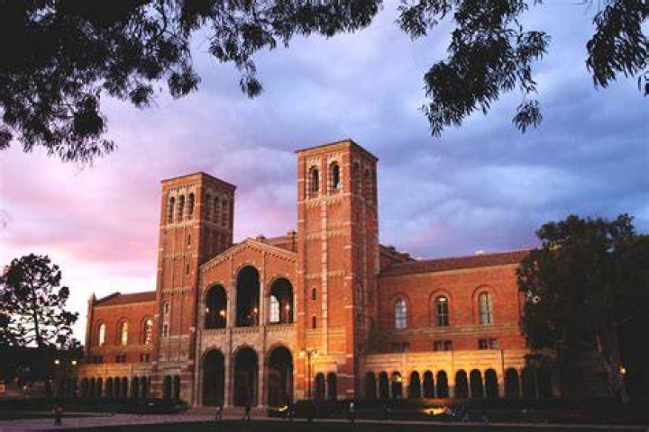 Does UCLA CLEP?