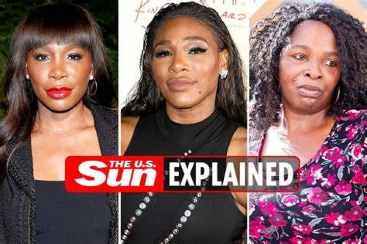 Does Venus and Serena have other siblings?