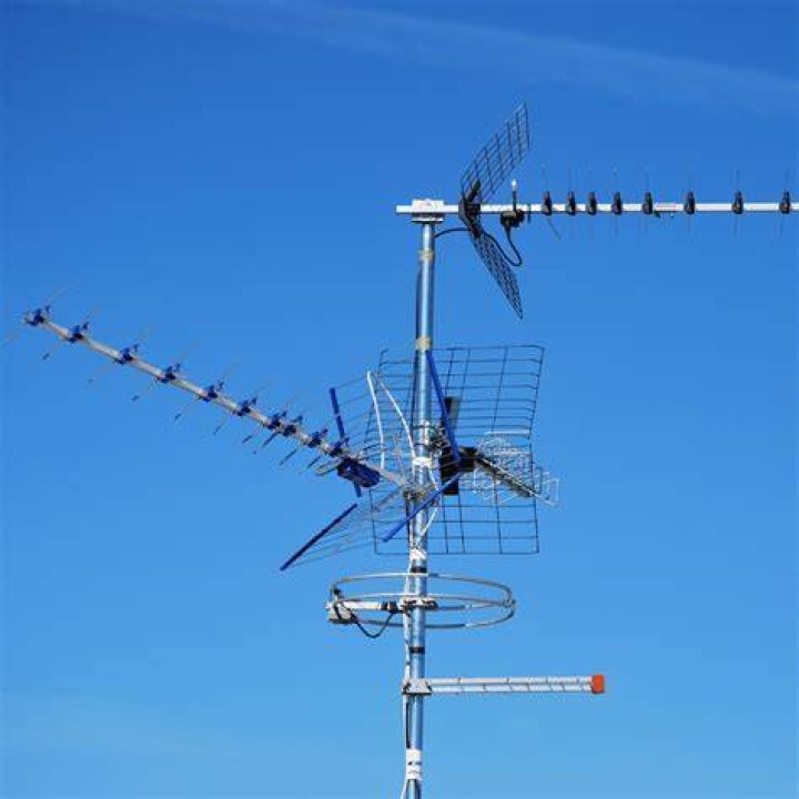 Does WIFI interfere with TV antenna?