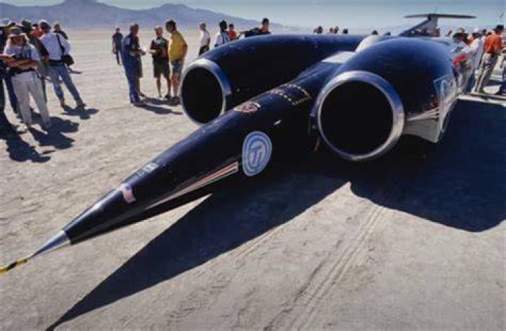 Has any car hit 1000 mph?