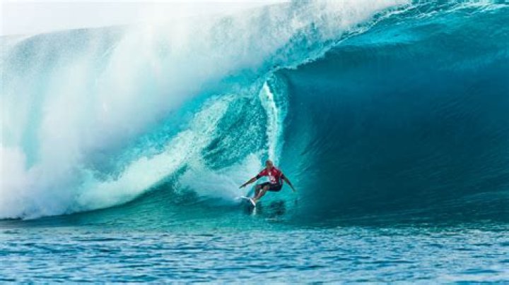 Has anyone died surfing Teahupoo?