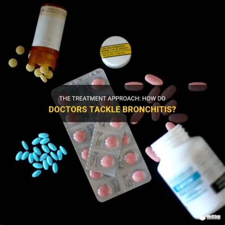 How do doctors treat bronchitis?