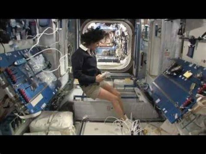 How do female astronauts deal with their period?