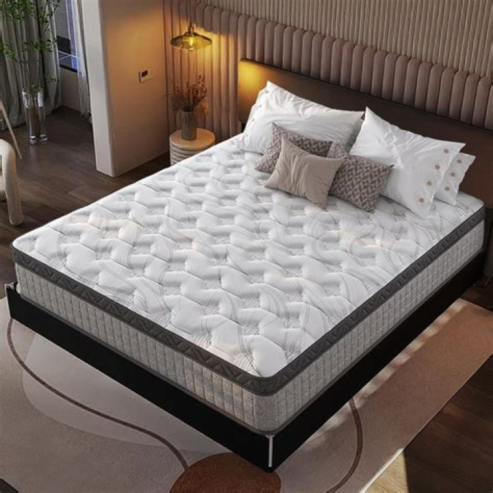 How do I get my yellow mattress white again?