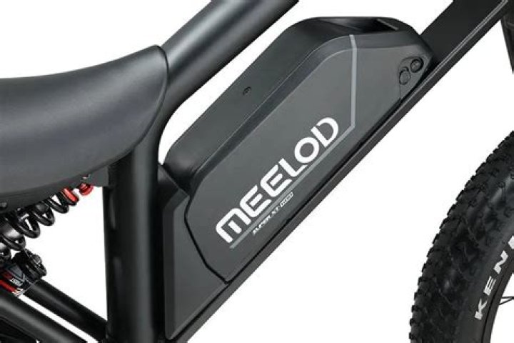 How do I protect my eBike battery from rain?