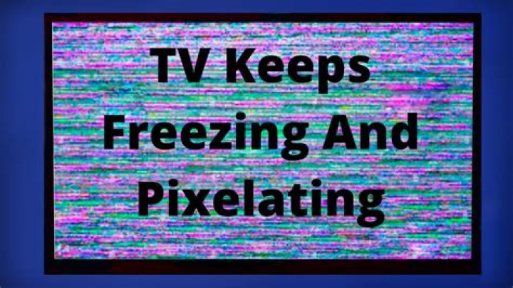How do I stop my digital TV from Pixelating?