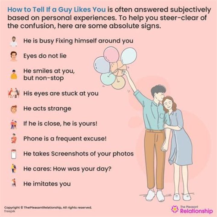 How do u know if a boy likes u?