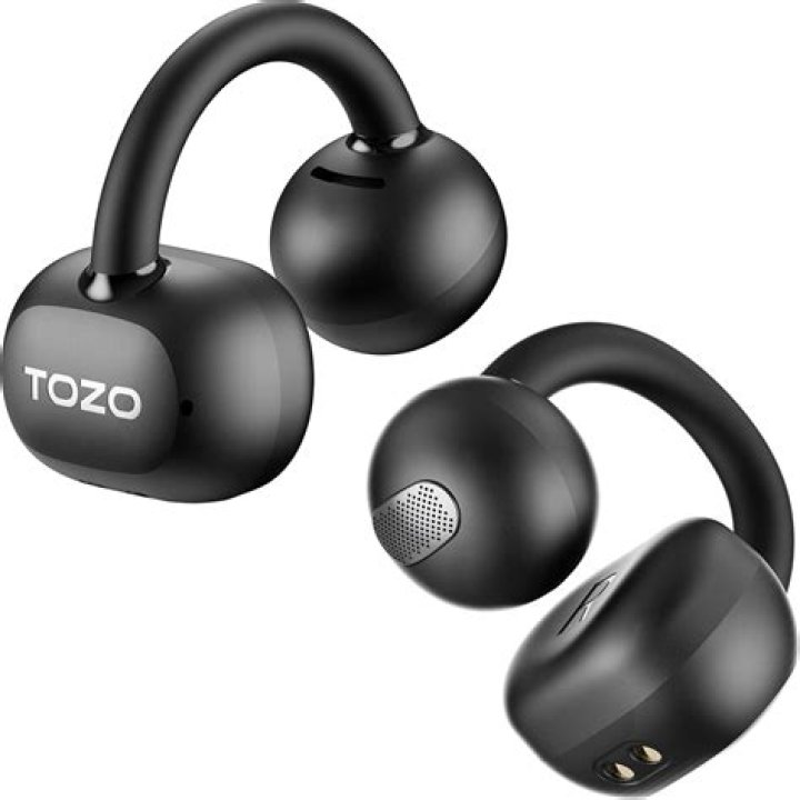 How do you answer the phone with TOZO earbuds?