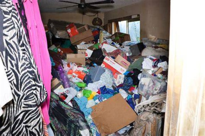 How do you clean a hoarder's house?