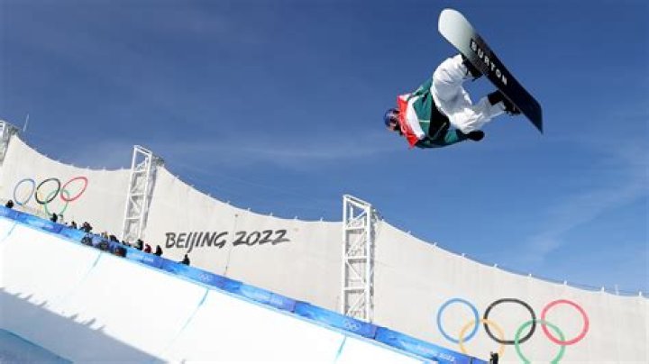 How do you qualify for Olympic snowboarding?