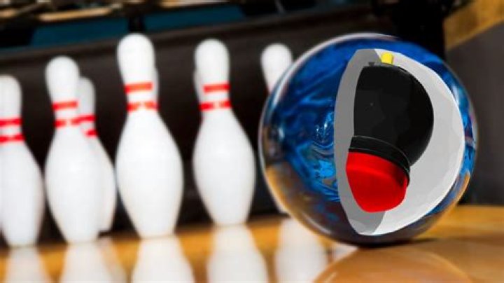 How does a bowling ball chip?
