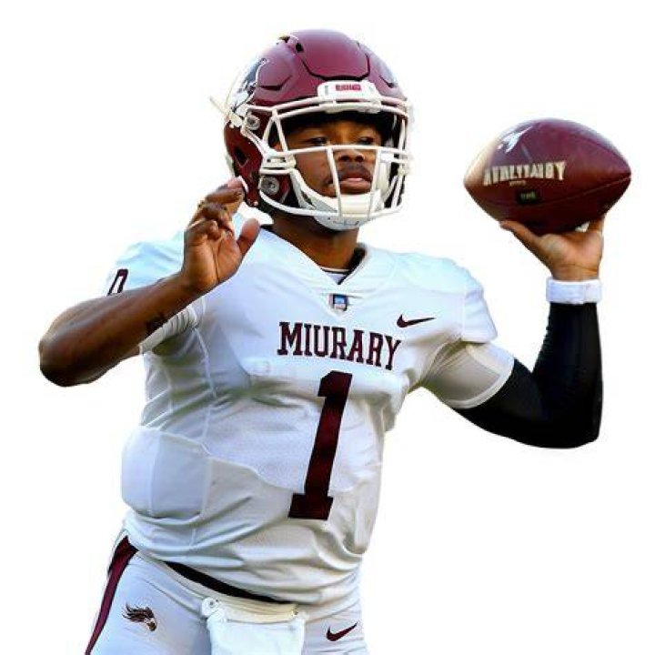 How far can Kyler Murray throw football?