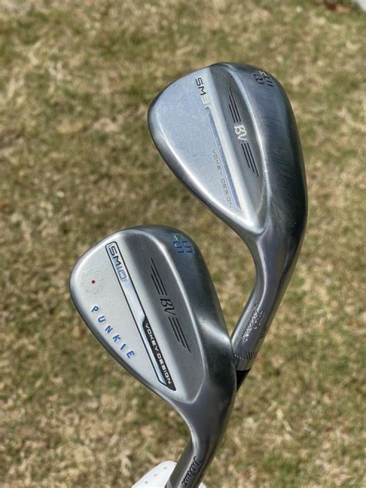 How far should I be hitting my wedges?