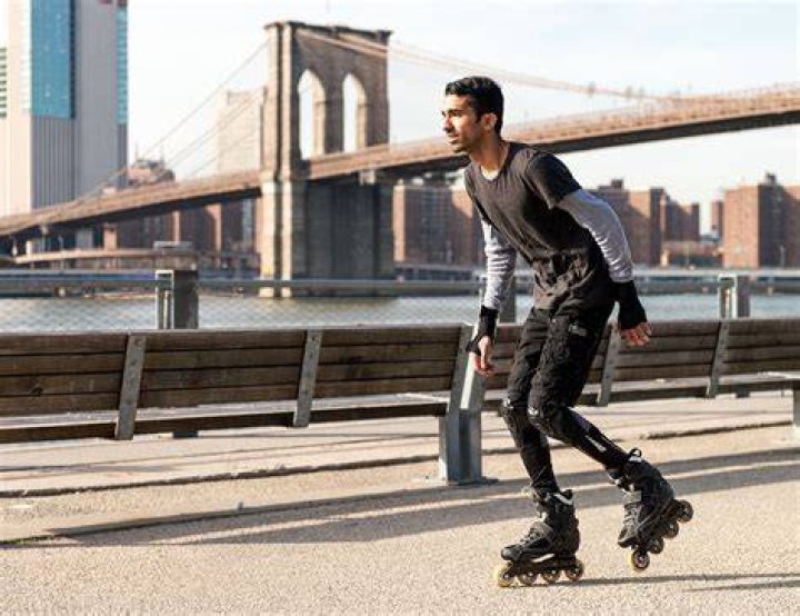 How fast can rollerblades go?