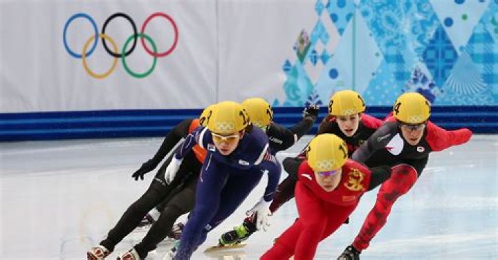 How fast do speed ice skaters go?