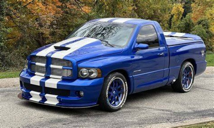How fast is a Dodge Viper truck?