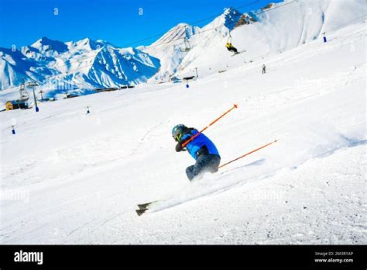 How fast is skiing downhill?