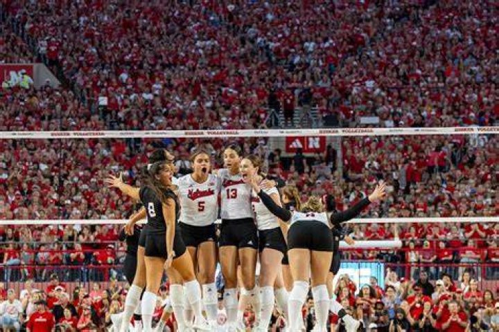 How long is college volleyball?