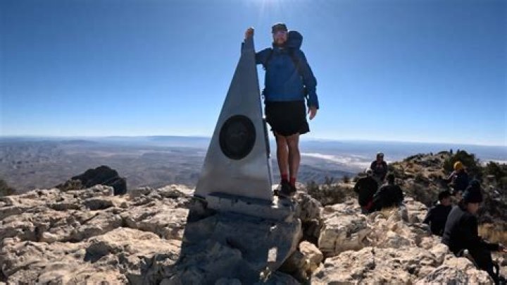 How long is the hike to Baldy Chutes?