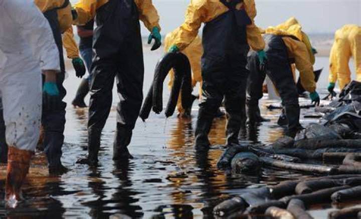 How long will it take to clean up the oil spill in Huntington Beach?