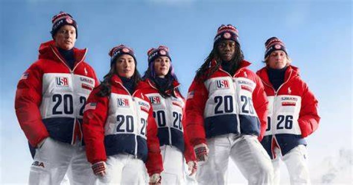 How many athletes in the usa 2022 Winter Olympics?