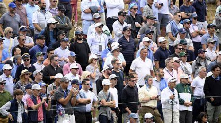 How many fans allowed 2021 Masters?