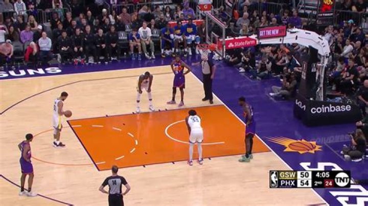 How many free throws has Curry missed?