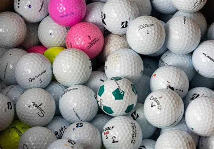 How many golf balls do people lose?