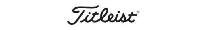 How many golfers does Titleist sponsor?