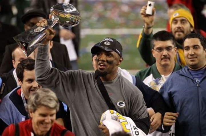 How many Heisman winners won a Super Bowl?