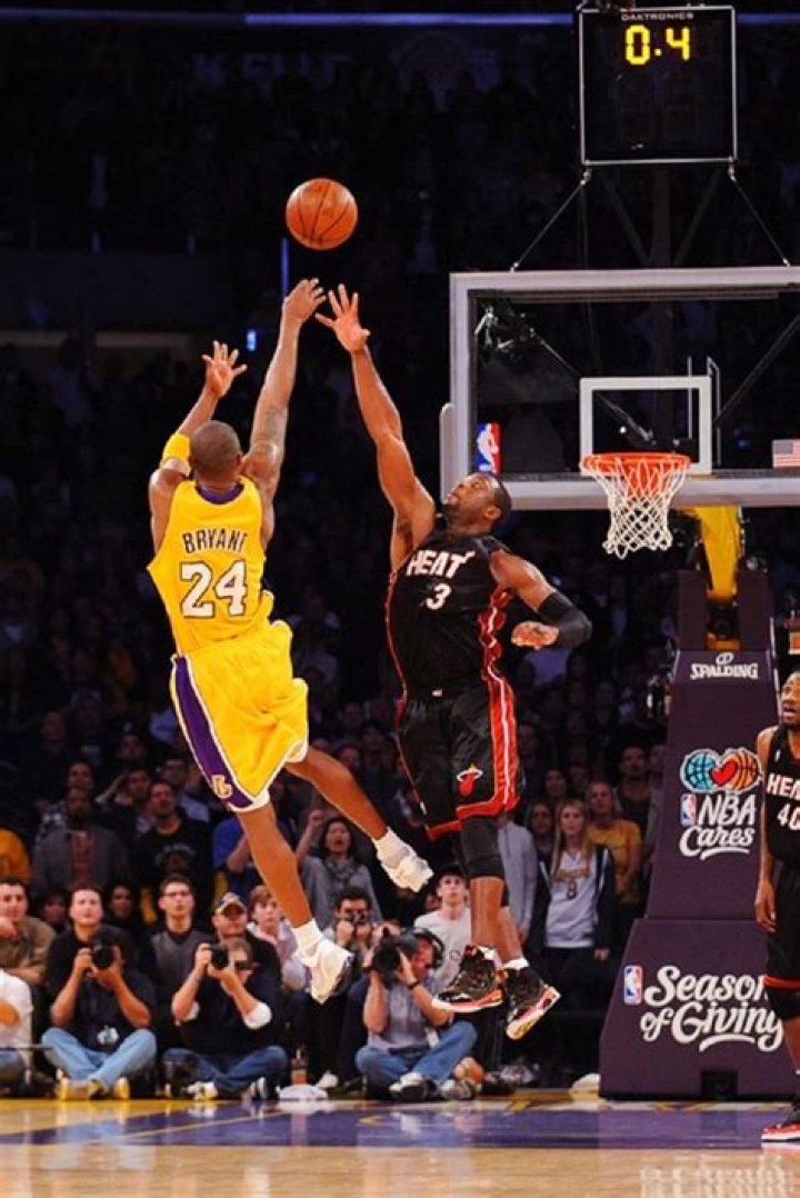 How many Kobe buzzer beaters?