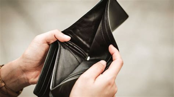 How many pro athletes go broke?