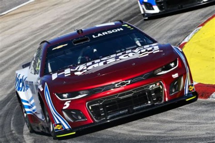 How many races has Kyle Larson won in a row?