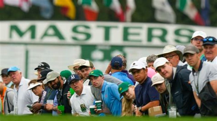 How many spectators are allowed at the Masters this year?