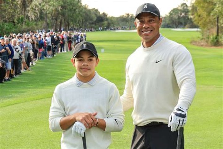 How much do you tip a golf pro after a lesson?