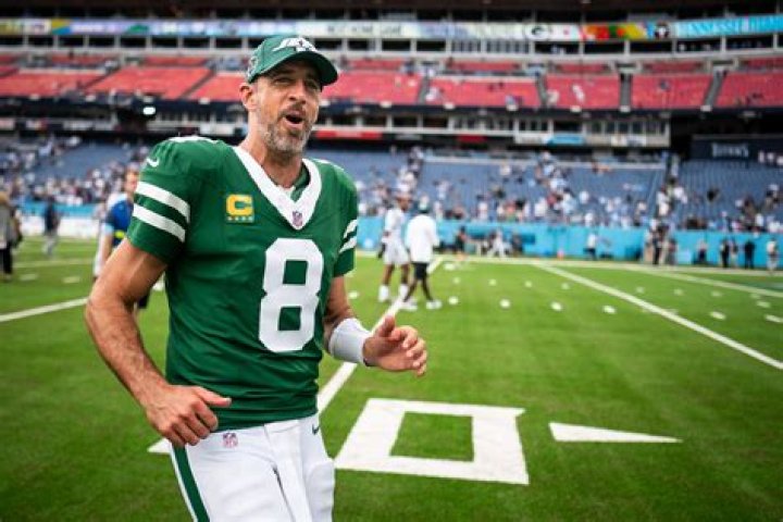 How Much Does Aaron Rodgers make from State Farm?